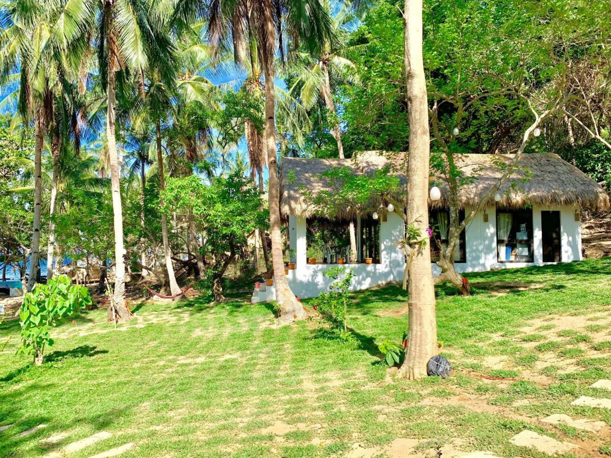 Moon Beach Villas Ел Нидо Екстериор снимка