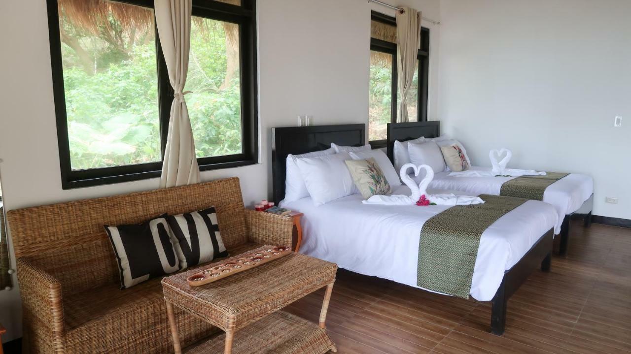 Moon Beach Villas Ел Нидо Екстериор снимка